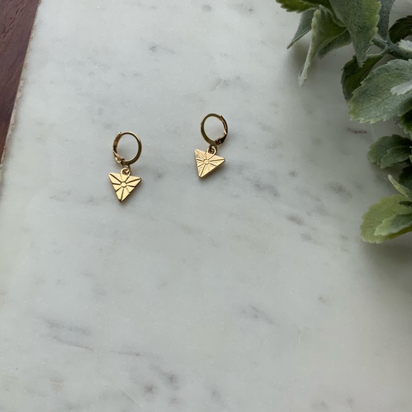 The Billye - Mini Hoop Geometric Triangle Earring - Picture 2 of 5